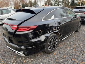 Kia Ceed 1.5 T-GDI DCT7 OPF GT LINE 2022