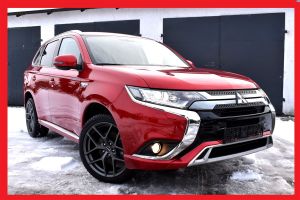 Mitsubishi Outlander III 2.4 4WD Diamant+ 2020