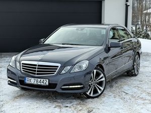 Mercedes-Benz E W212/W207 220 CDI DPF BlueEFFICIENCY 7G-TRONIC Avantgarde 2012