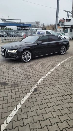 Audi A8 D4 3.0 TDI clean diesel L Quattro 2016