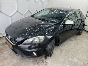 Volvo V40 II 2014
