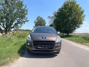 Peugeot 3008 I 2.0 HDi HYbrid4 2013