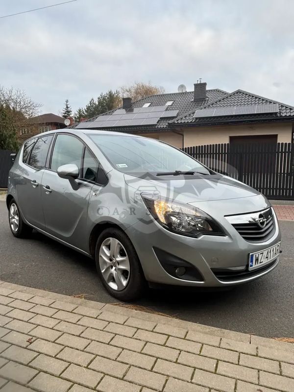 Opel Meriva II 1.4 Edition 2011