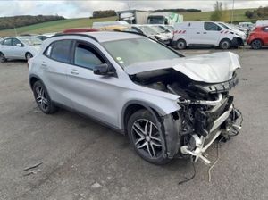 Mercedes-Benz GLA 200 d 4Matic 7G-DCT AMG Line 2015