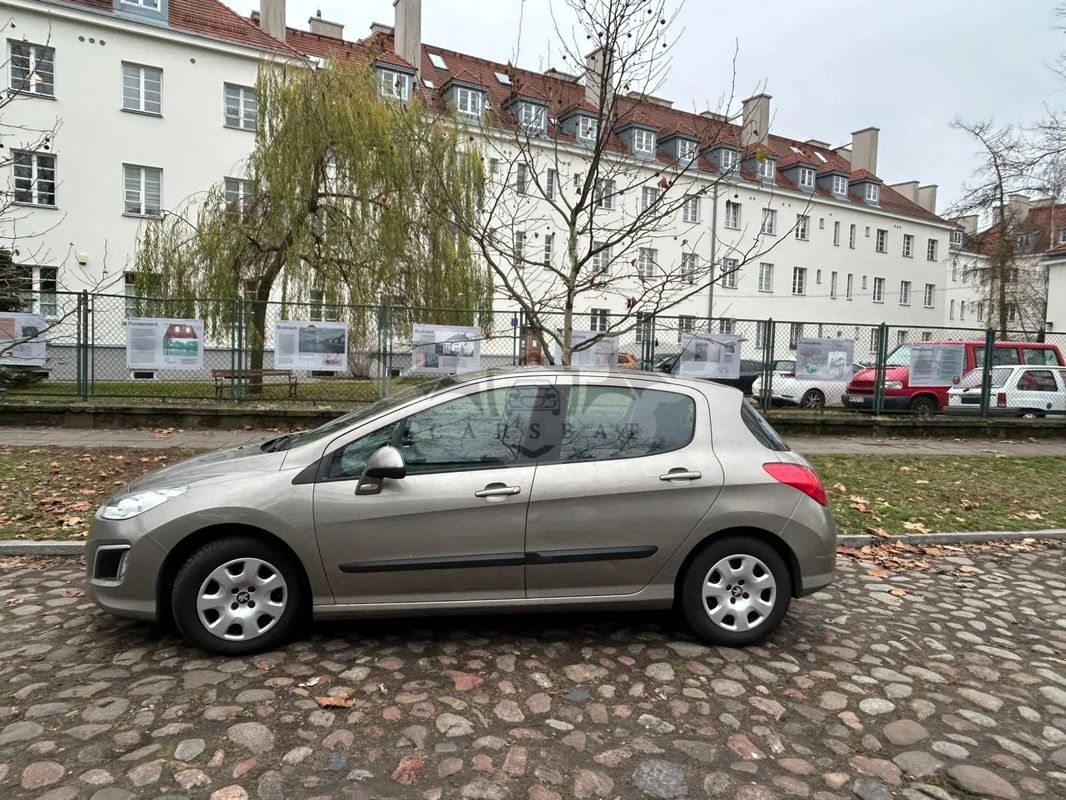 Peugeot 308 T7 2012