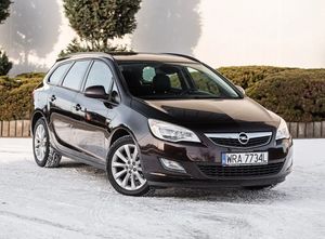 Opel Astra J 2013