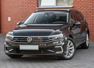 Volkswagen Passat B8 1.4 TSI DSG GTE 2020