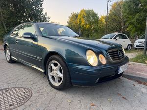 Mercedes-Benz CLK W208 320 1999