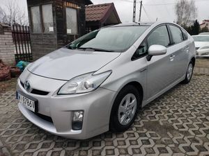 Toyota Prius III (Hybrid) Executive 2010