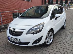 Opel Meriva II 1.4 T Cosmo 2011