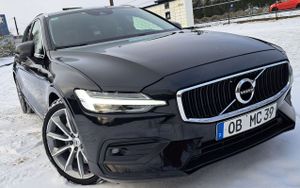 Volvo V60 II D4 Geartronic Momentum 2020