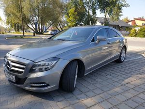 Mercedes-Benz CLS C218 350 CDI DPF BlueEFFICIENCY 7G-TRONIC Edition 1 2011