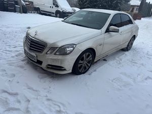 Mercedes-Benz E W212/W207 2010