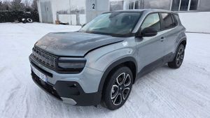 Jeep Avenger Summit 2024