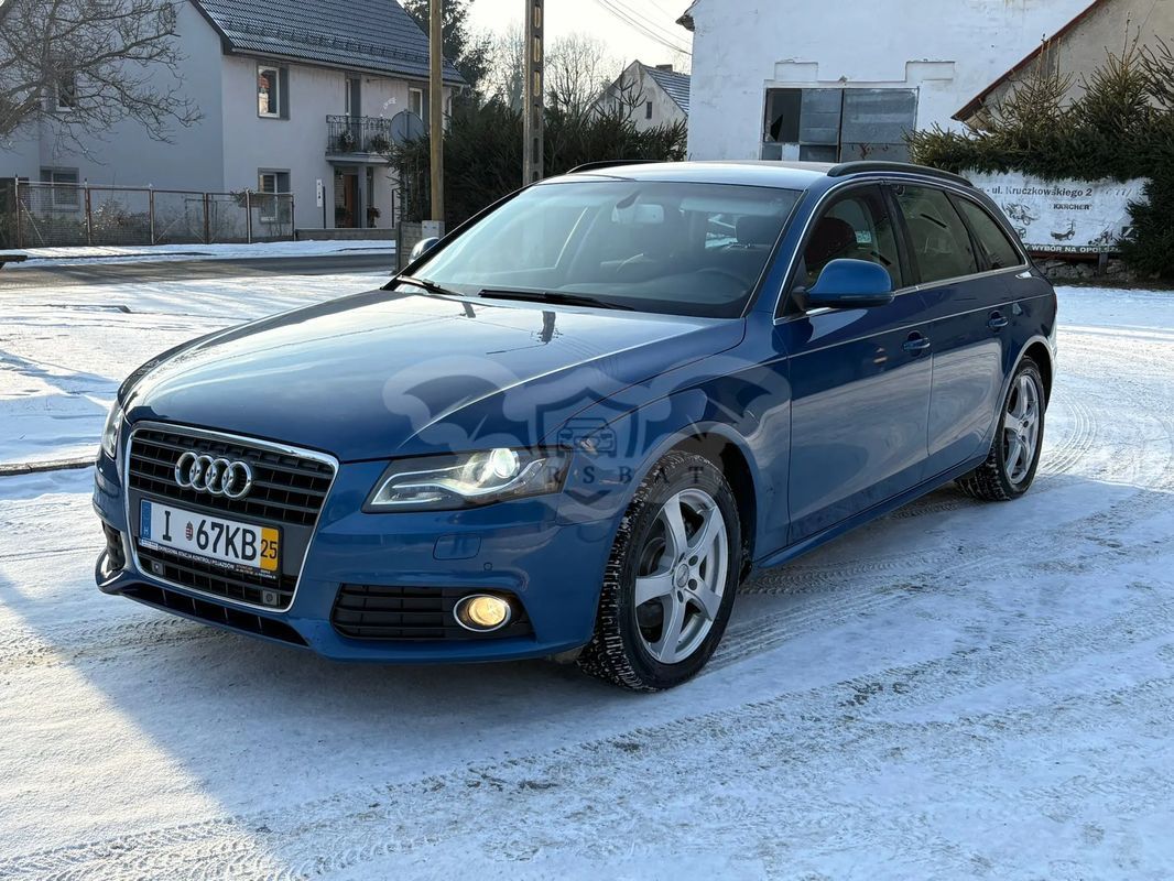 Audi A4 B8 2.0 TDI DPF multitronic Ambiente 2008