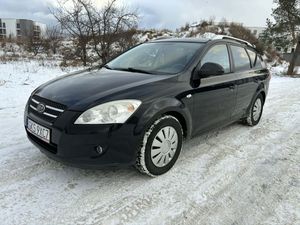 Kia Ceed I 1.6 Crdi Comfort + 2009