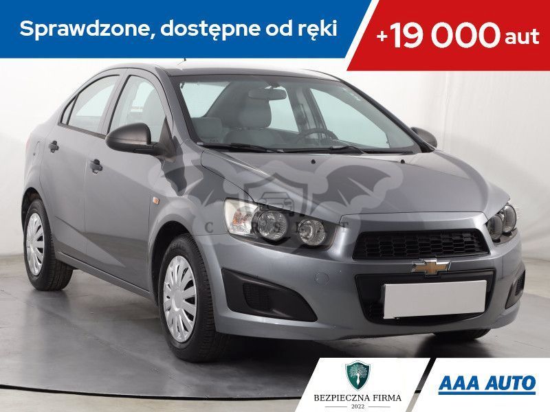 Chevrolet Aveo (Sonic) 2013