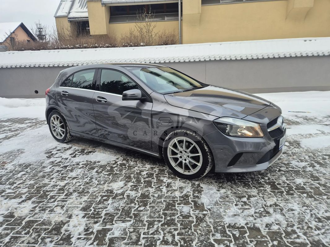 Mercedes-Benz A W176 200 (BlueEFFICIENCY) Urban 2018