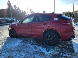 Alfa Romeo Stelvio V6 2.9 Bi-Turbo AT8-Q4 Quadrifoglio 2018