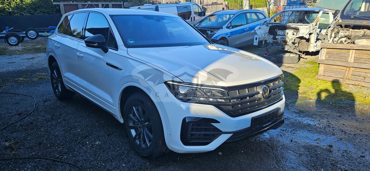 Volkswagen Touareg III 3.0 V6 TFSI 4Motion R-Line 2022