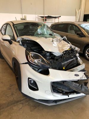 Ford Puma 1.0 EcoBoost Hybrid TITANIUM 2020