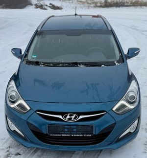 Hyundai i40 Kombi blue 1.7 CRDi Style 2013
