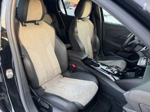 Peugeot 208 II Elektromotor 136 GT Pack 2020