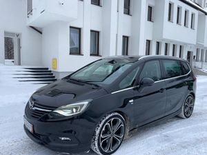 Opel Zafira C 2018