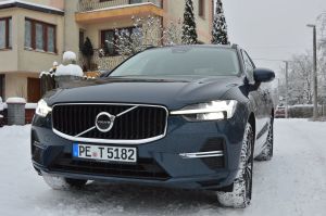Volvo XC60 II B5 B AWD Geartronic Momentum Pro 2021