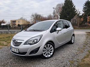 Opel Meriva II 1.4 T Cosmo 2011