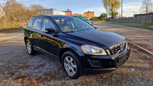 Volvo XC60 I D3 Momentum 2013