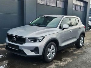 Volvo XC40 T2 Momentum Pro 2022