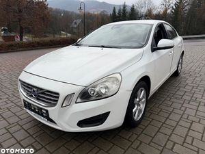 Volvo S60 II D4 Edition 2013