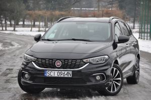 Fiat Tipo II 1.4 T-Jet Lounge 2020