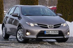 Toyota Auris II 2013