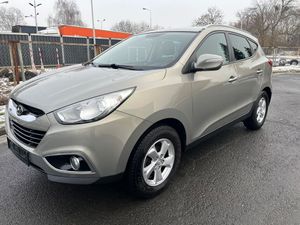Hyundai ix35 2.0 CRDi Premium 2WD 2011