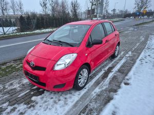 Toyota Yaris II 1.33 VVT-i Cool 2009