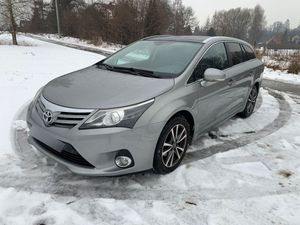 Toyota Avensis III 2.0 D-4D Executive 2013