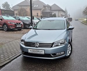 Volkswagen Passat B7 2.0 TDI DSG BlueMotion Technology Comfortline 2011