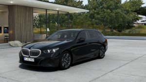 BMW 5 Series G60 520d xDrive 2025