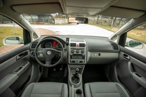 Volkswagen Touran I 2.0 TDI DPF Trendline 2007