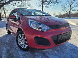 Kia Rio III 1.4 Platinum Edition 2012