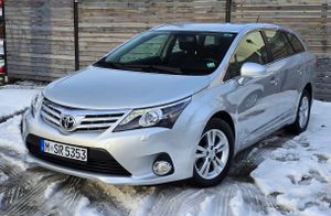 Toyota Avensis III 2.0 D-4D Executive 2012