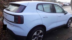 Volvo EX30 Single Motor Extended Range RWD Core 2025
