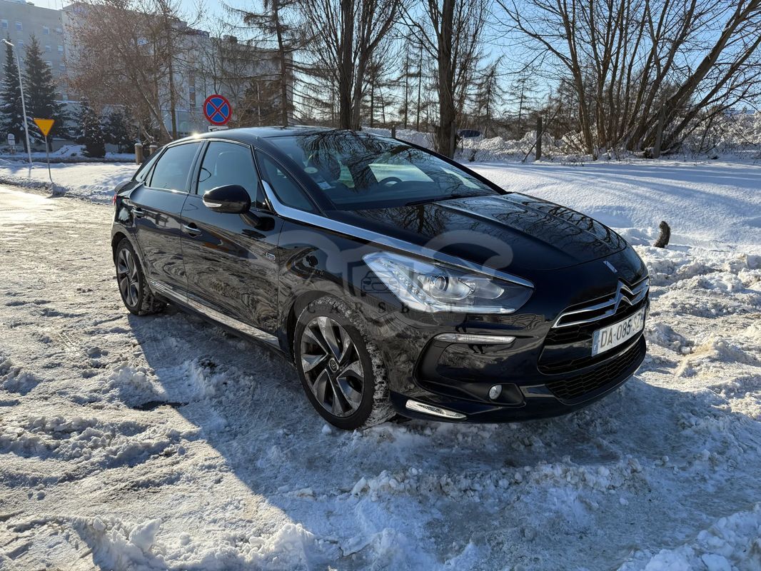 Citroën DS5 Hybrid4 EGS6 SportChic 2013