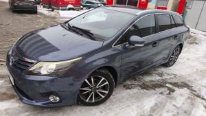 Toyota Avensis III 2.0 D-4D Comfort 2012