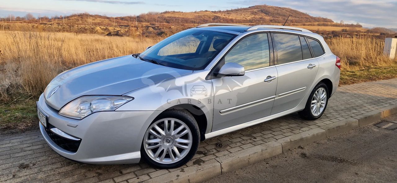 Renault Laguna III 3.0 dCi V6 Initiale 2010
