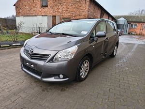 Toyota Verso 2.0 D-4D 2012