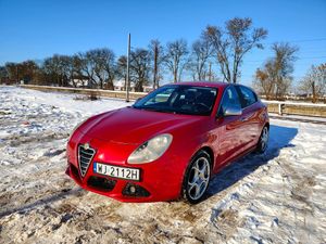 Alfa Romeo Giulietta 2.0 JTDM Distinctive 2011