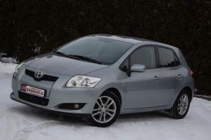 Toyota Auris I 1.33 VVT-i Terra Start 2010